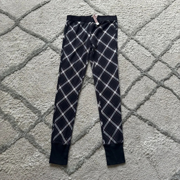 Victoria’s Secret pajama set thermal top pants plaid black pink XS new - Picture 6 of 10